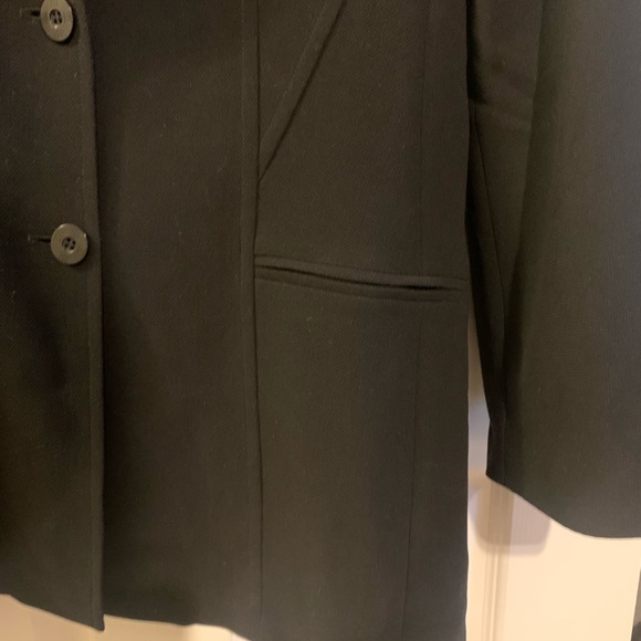 Vintage Escada Black Blazer - Picture 11 of 16